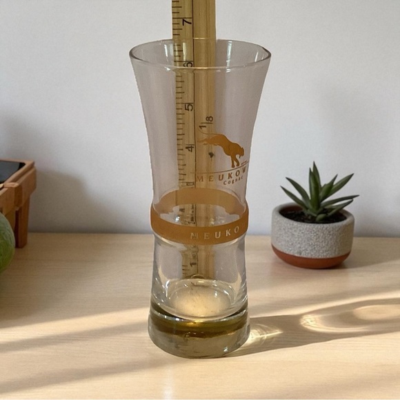 Meukow Cognac 7" Tall Cocktail Glass Panther Logo Gold Set Of 2 - Picture 2 of 4